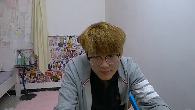 Chat XXX Live KK-cuteboy