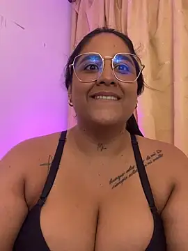 Liith Adlı Modelin Canlı XXX Sohbeti