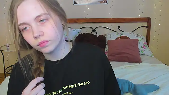 miya_soft élő XXX-chatje