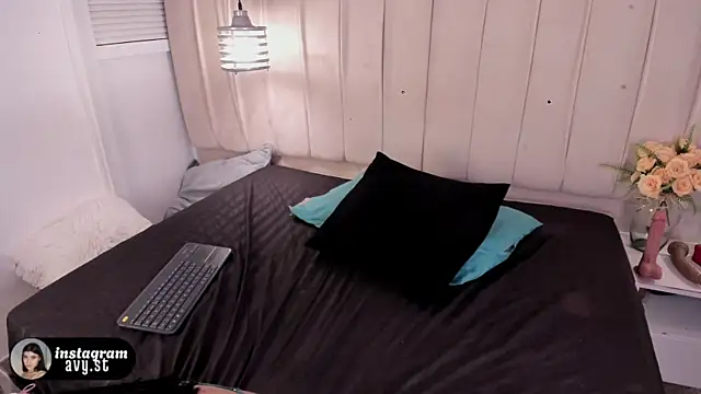 avy_st   লাইভ XXX চ্যাট