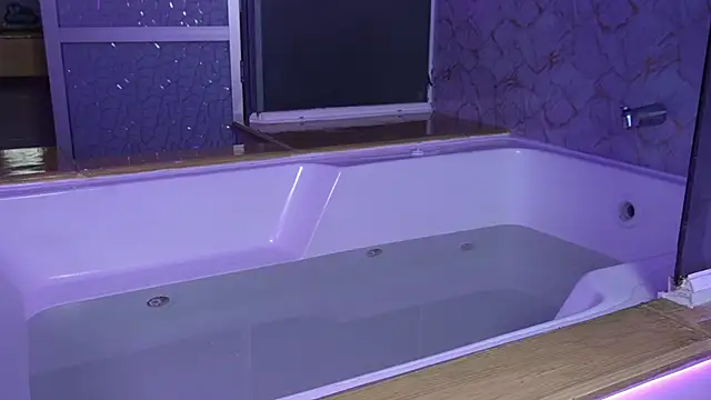 دردشة Petitte_Mussa الجنسية المباشرة