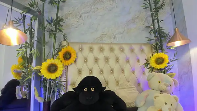 LittleeJaz Chat XXX in diretta