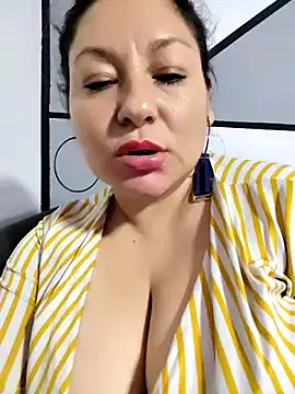 sakotodika Live XXX-Chat