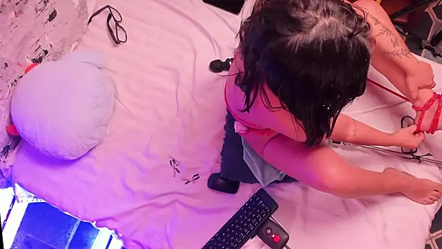 دردشة Charlotte_Bms7 الجنسية المباشرة