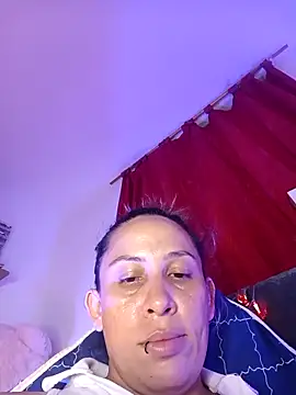 sexy_butterfly_1 Adlı Modelin Canlı XXX Sohbeti