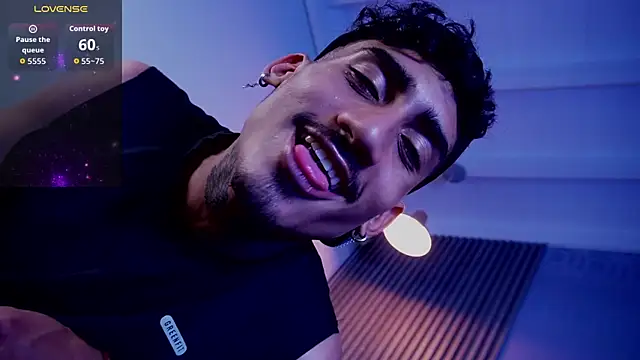 Dark_Eros_ Adlı Modelin Web Kamerası Şovu