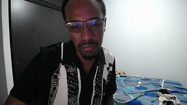 Онлайн чат XXX axel_rios_