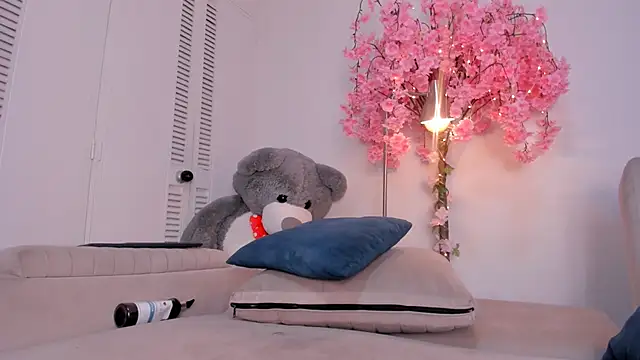 kitty_miaa Live XXX-chat