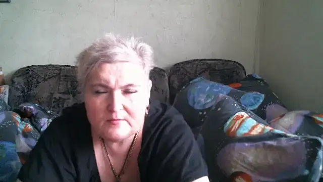 Lana555 – Naživo XXX chat