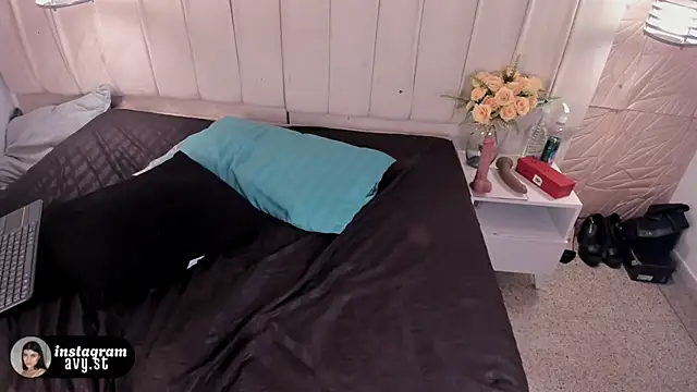 Онлайн чат XXX avy_st