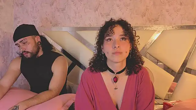 Chat XXX en directo de Benny_and_Mark