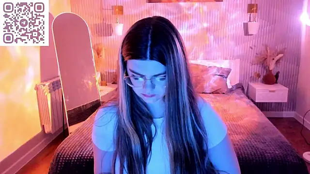 zoe_j0y Chat XXX live