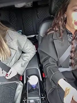 Emma_Catt: онлайн-секс-чат