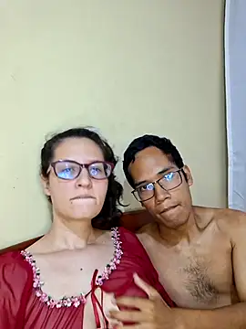 Chat XXX en directo de couple_orgasm