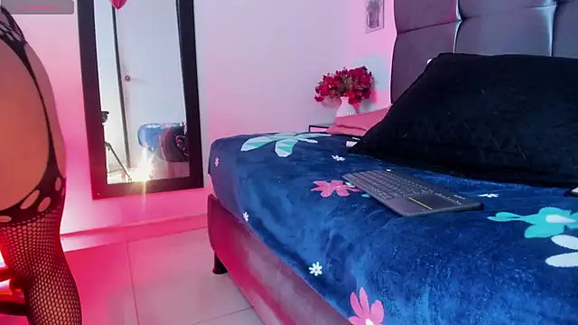 Chat XXX en directo de Karol_wish