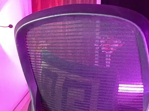 Roiseeee: онлайн-секс-чат