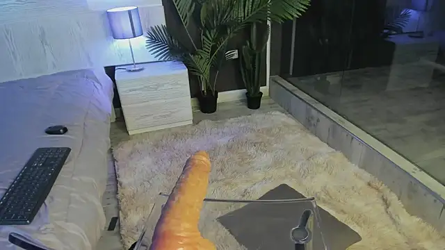 Chat XXX en directo de Mia_noiir