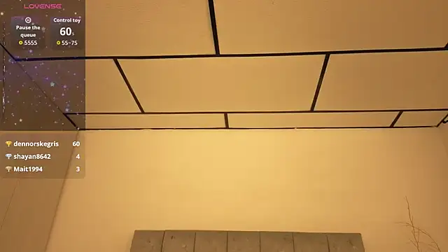 Izumi__'s Live XXX Chat