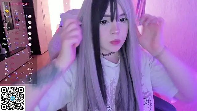 SelenaCute's Live XXX Chat