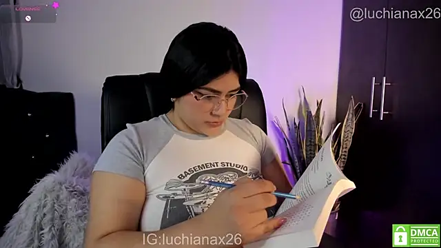 Sembang XXX Secara Langsung lucy26_