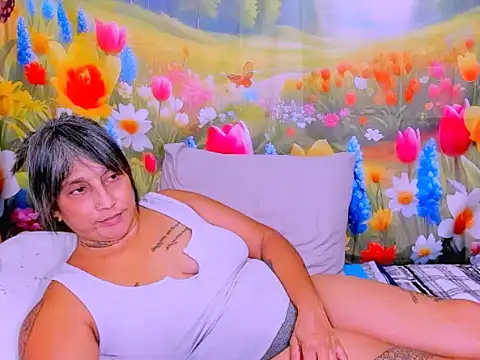 indianroxy: онлайн-секс-чат