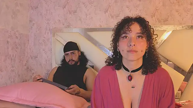 Benny_and_Mark Chat XXX in diretta