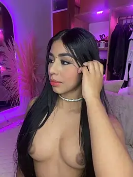 Rossie_Blooms – Live XXX-chat