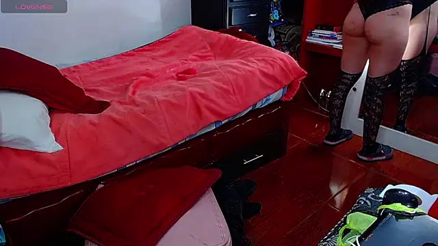 แชท XXX สดของ MariamGray1