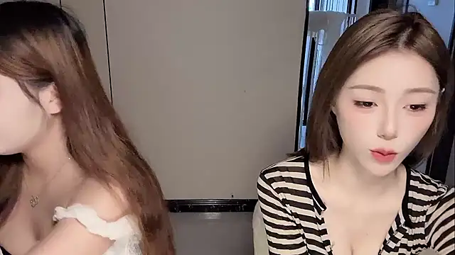 Вебкам-шоу yu-33