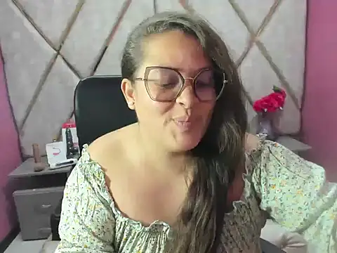 Sarah_Boobs_ Live XXX-chat