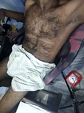 Tinku_1324 Show Webcam