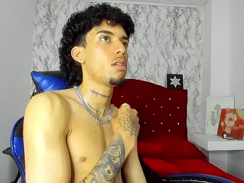 دردشة Ryder-Stone الجنسية المباشرة