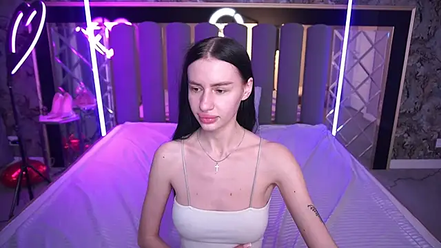Snow_WhiteeeX Live XXX-chat