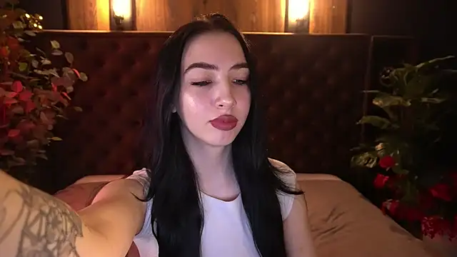 WildKittenX_: онлайн-секс-чат