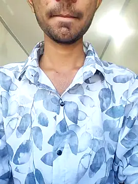 Chat +18 de its_coco72 ao vivo