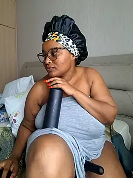 Goddess_of_Hearts' Live XXX Chat