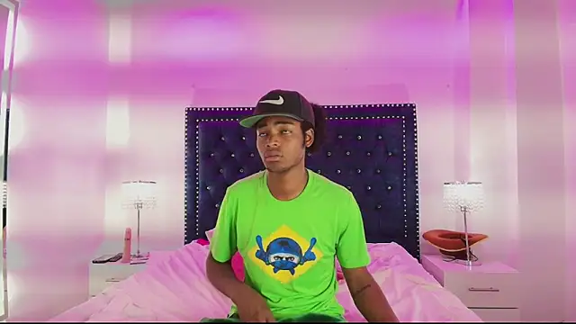 โชว์เว็บแคมของ Cristal_and_luke