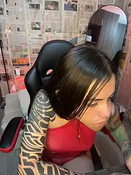 Chatroom XXX en direct de i_am_nina_