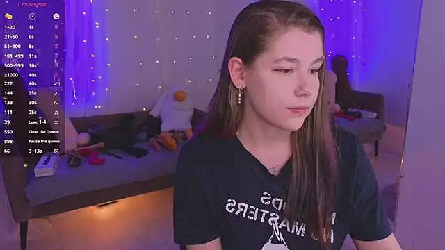 Mira_Falls: онлайн-секс-чат