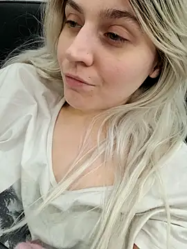 Chat XXX en directo de ScarletCallings_420