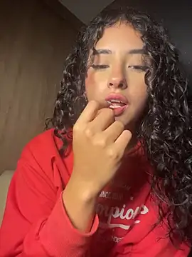 RosseMelody Adlı Modelin Web Kamerası Şovu