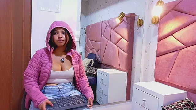 liliana_pink's Live XXX Chat