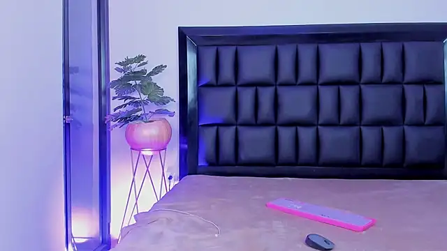 mia_roosee1 现场XXX聊天