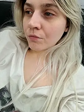 ScarletCallings_420's Live XXX Chat