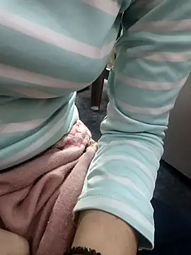 Chat +18 de PUNAM456 ao vivo