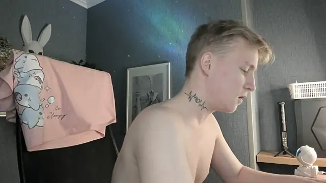 Chat XXX en directo de AlexxSweet