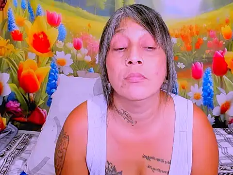 XXX chat uživo modela indianroxy