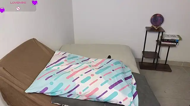 blue__moon_'s Live XXX Chat