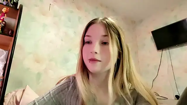 TiaBIanks Chat XXX in diretta