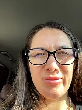 HotXMom_ Chat XXX live